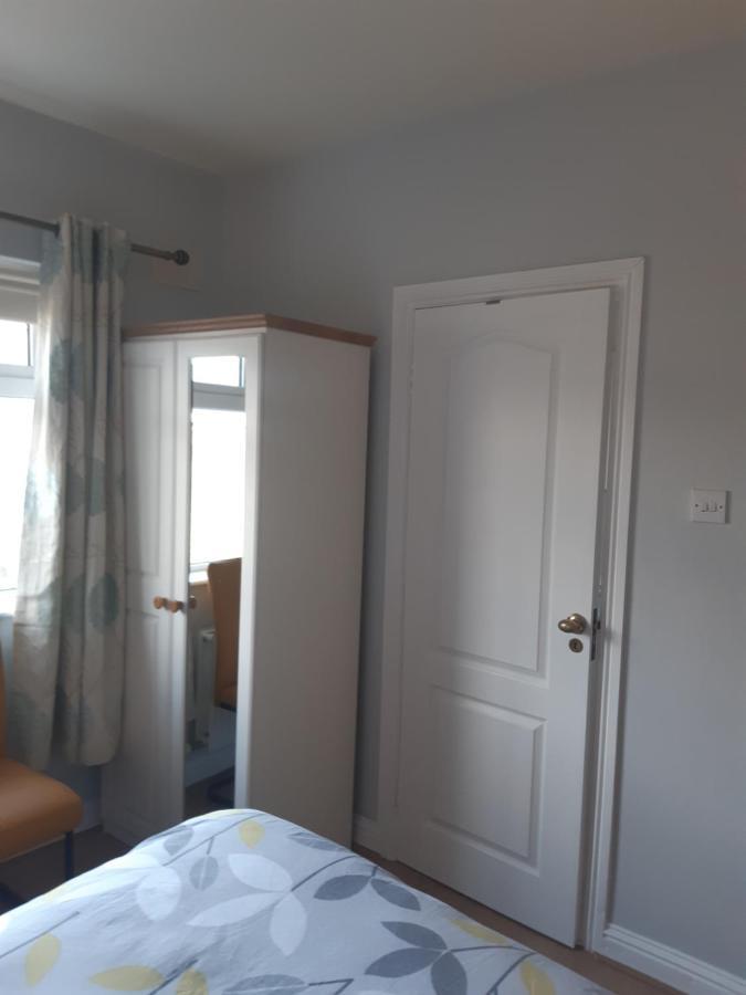 Green Acres Guesthouse- Accommodation Only Lower Coolcorcoran Екстериор снимка
